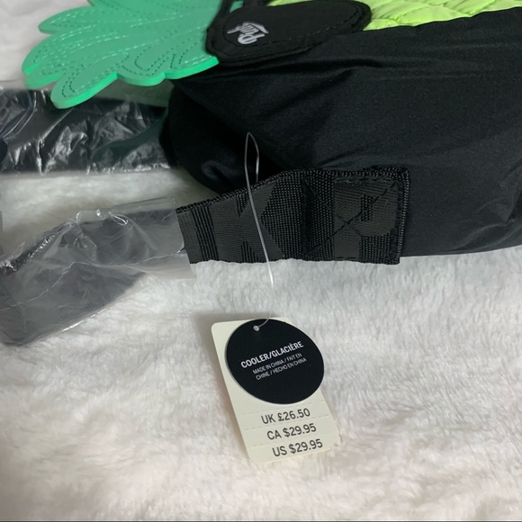 VS PINK Cooler Bag - Picture 2 of 2